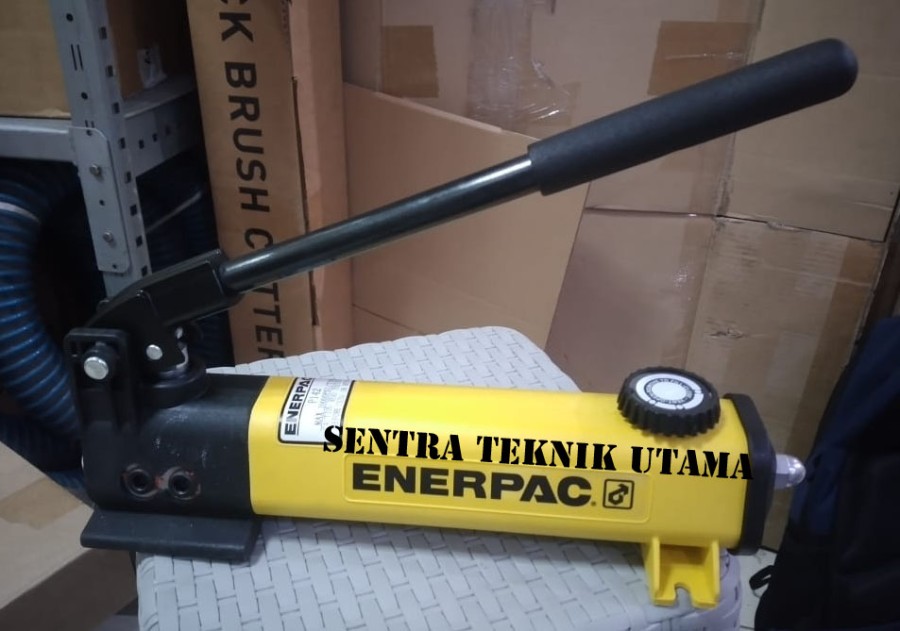 Enerpac P142, Two Speed, Lightweight Hydraulic Hand